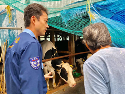 被災した畜産農家を訪問。市独自の支援策を創設